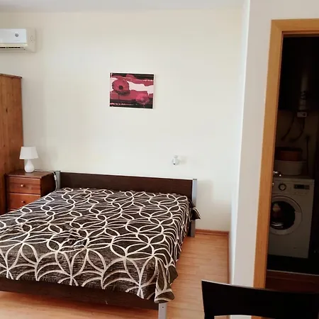 Apartment Garden Of Eden - M303 Reymar