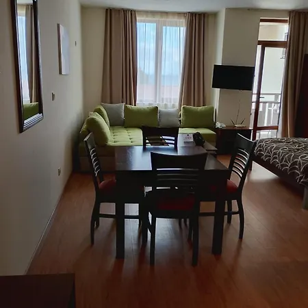 Garden Of Eden - M303 Rey&mar 圣弗拉斯