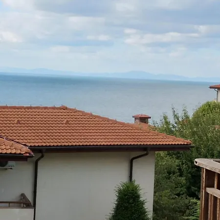 Garden Of Eden - M303 Rey&mar 公寓 圣弗拉斯