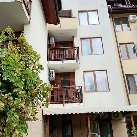 Apartment Garden Of Eden - M303 Reymar *