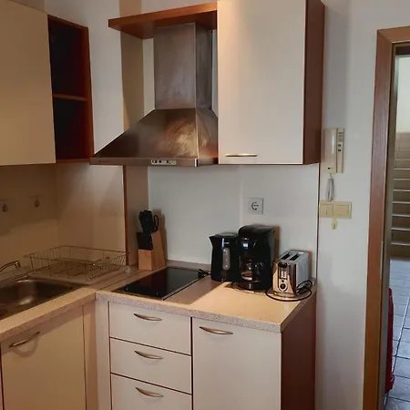 Garden Of Eden - M303 Reymar Apartment *