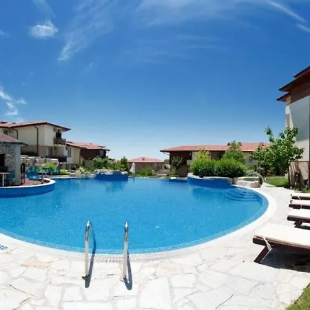 Apartment Garden Of Eden - M303 Reymar *