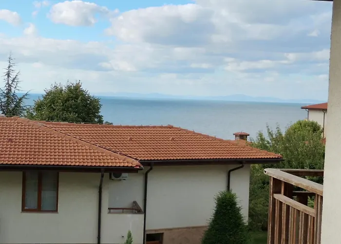 Garden Of Eden - M303 Rey&mar Апартамент