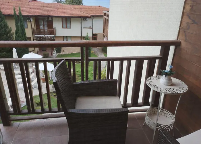 Апартамент Garden Of Eden - M303 Rey&mar Свети Влас